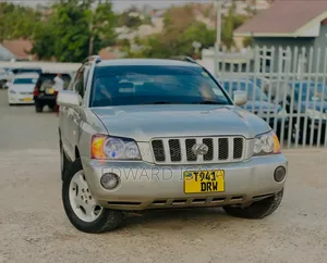Toyota Kluger 2004 Silver