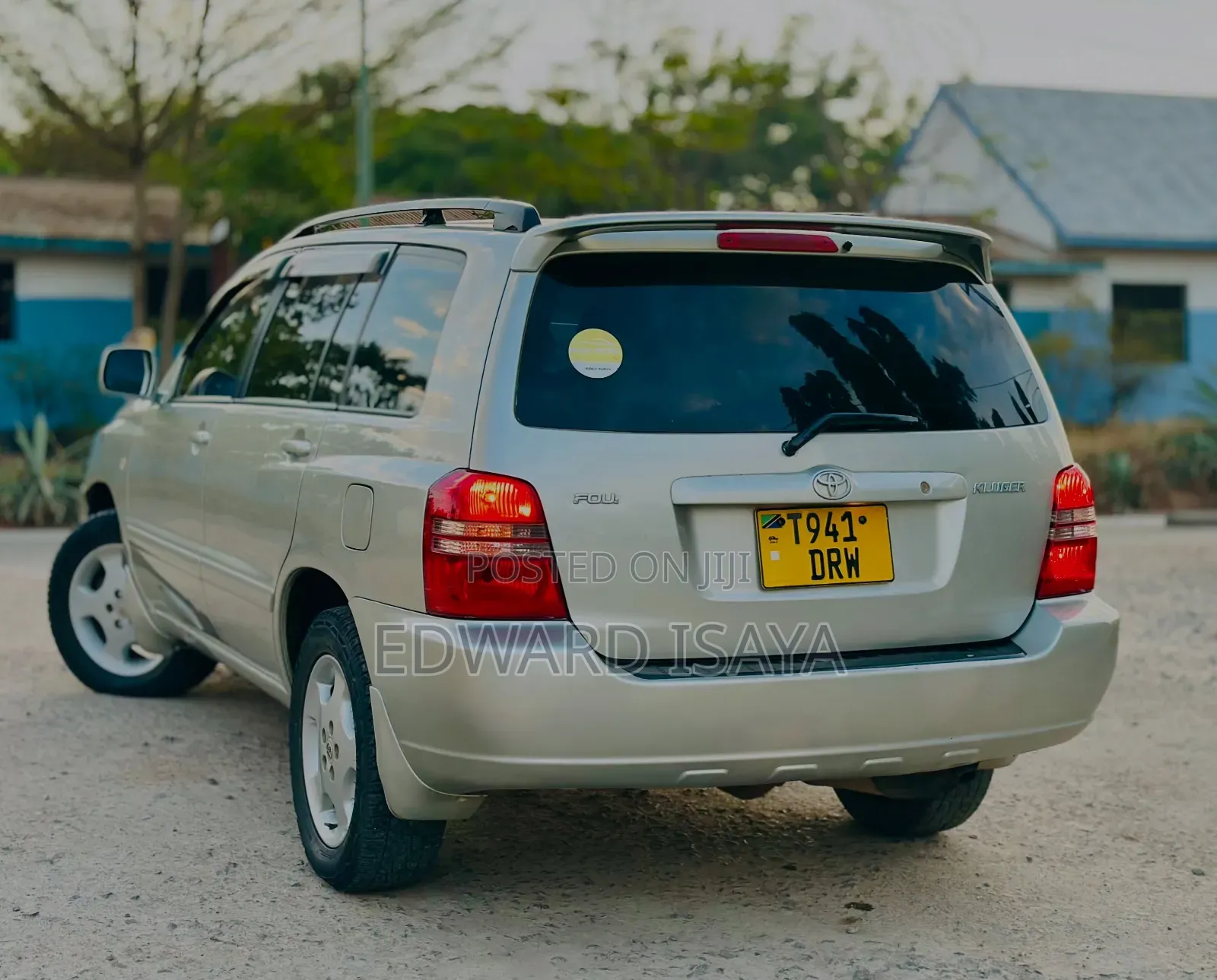 Toyota Kluger 2004 Silver