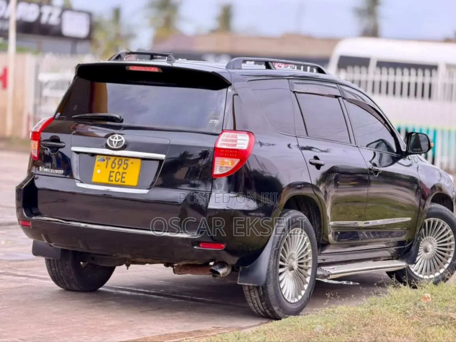 Toyota Vanguard 2009 Black