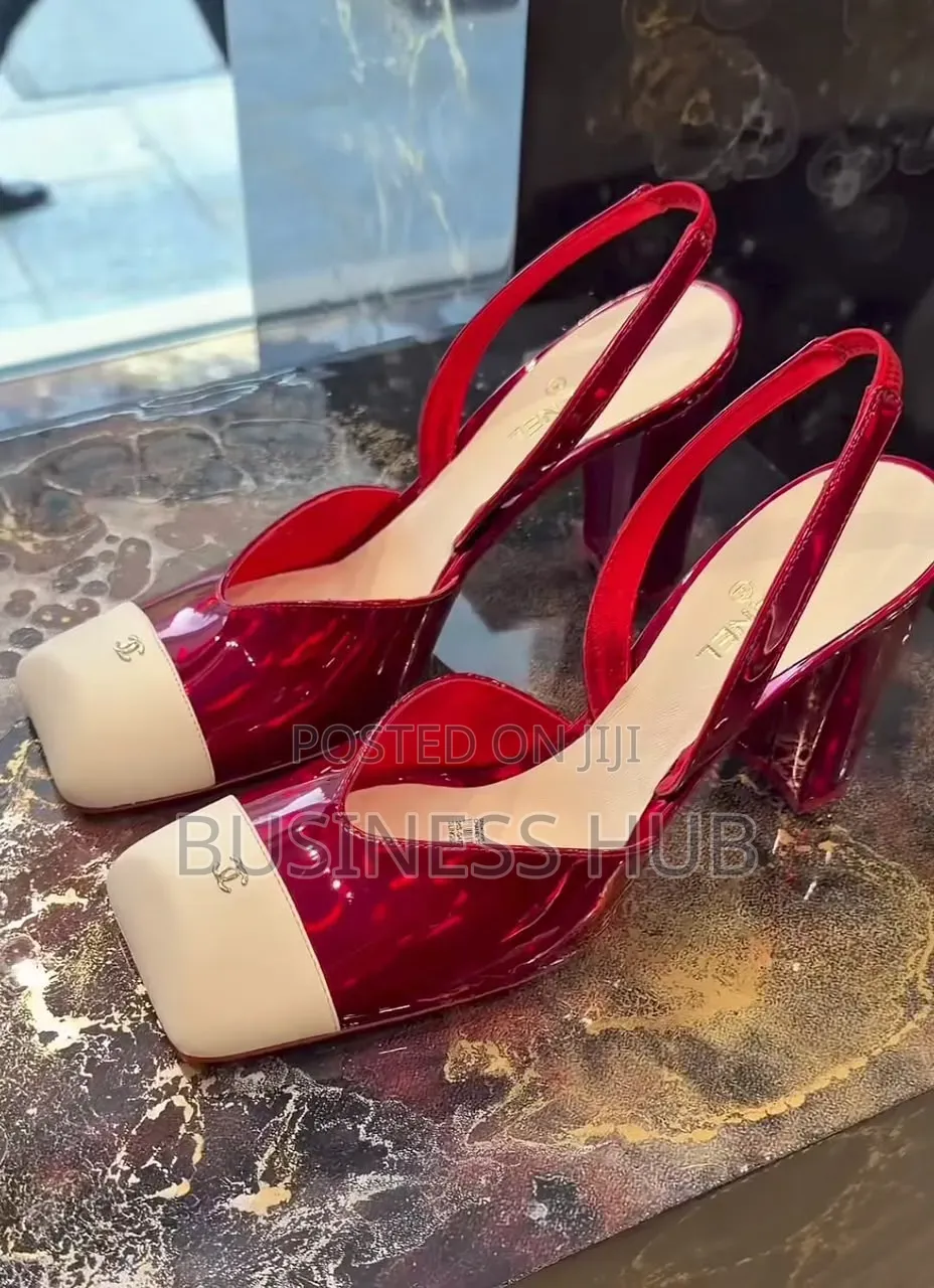 BRAND Chanel Moccasin Quality Women