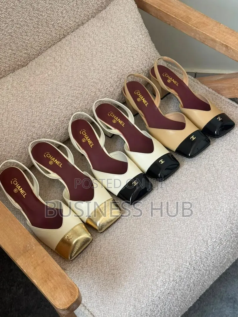 BRAND Chanel Moccasin Quality Women