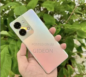 New Oppo Reno9 256 GB White