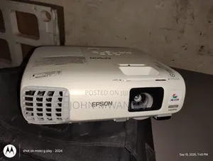 Epson PowerLite 955WH WXGA 3LCD Projector