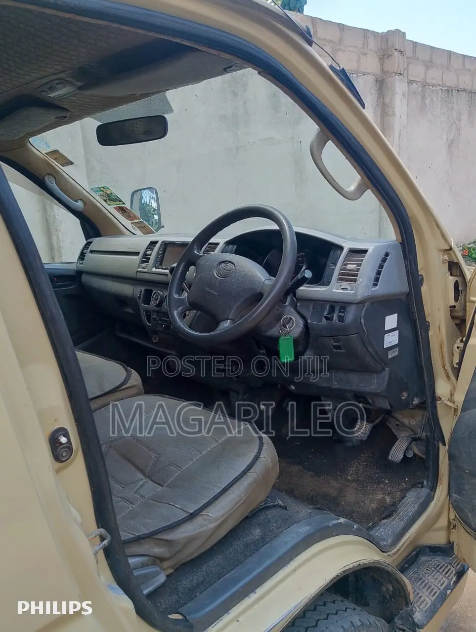 Toyota Quantum 2008 Brown