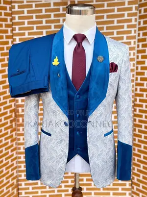 Golden Elegance – Turkey 3-Piece Suit