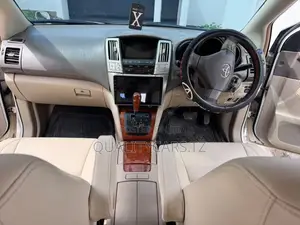 Toyota Harrier 2005 White