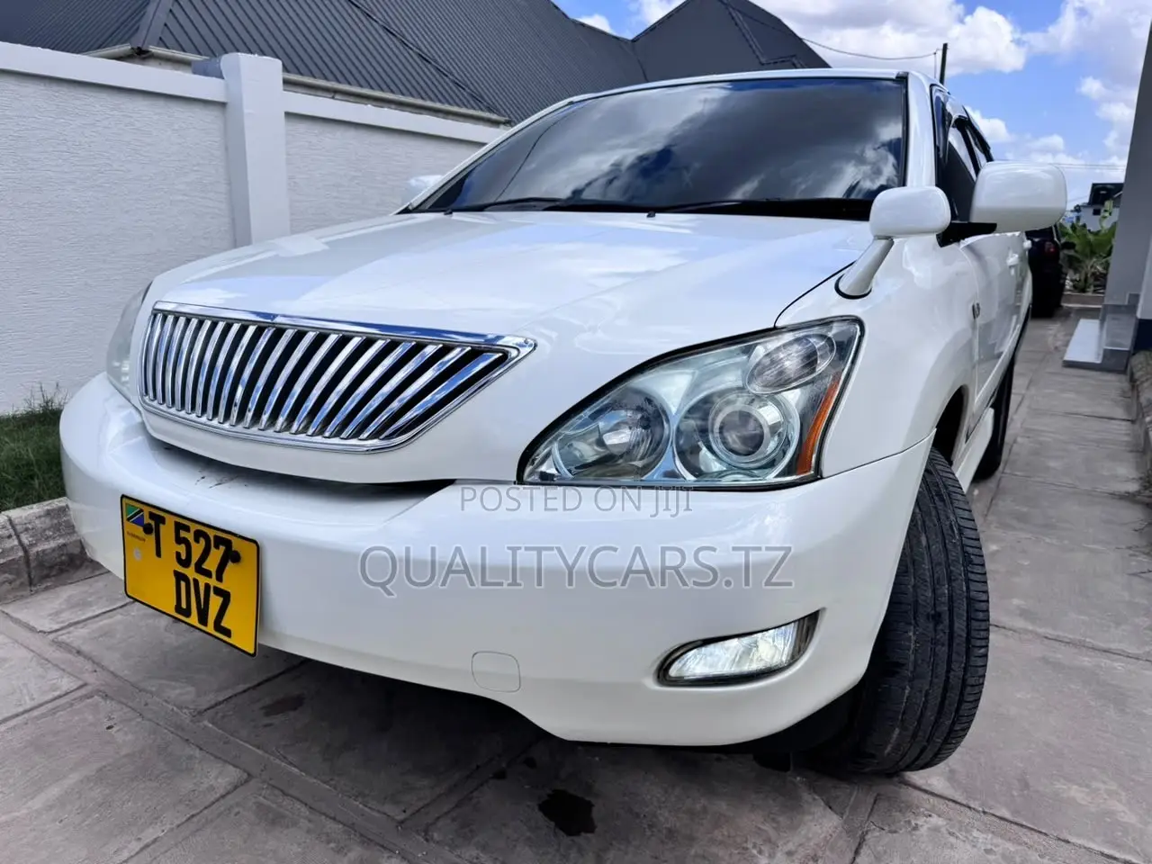Toyota Harrier 2005 White