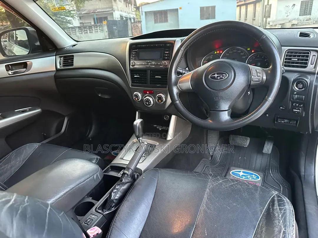 Subaru Forester 2.0 Sports 2008 Gold