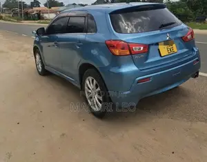 Mitsubishi RVR 2.0 2011 Blue