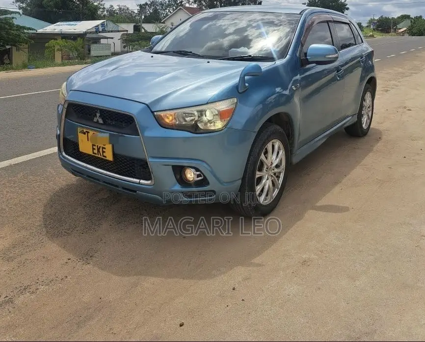 Mitsubishi RVR 2.0 2011 Blue