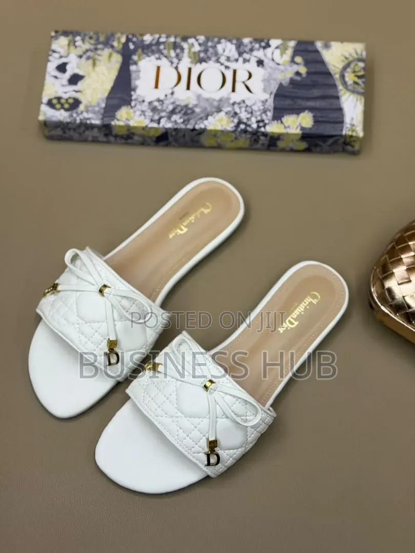 Original Quality Sandals Women