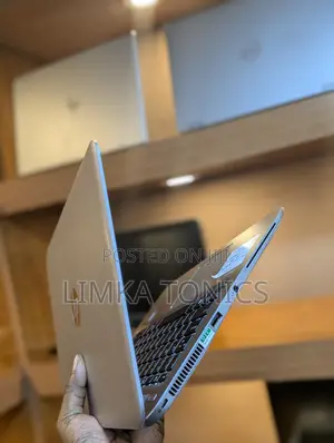New Laptop HP EliteBook 1040 G3 8GB Intel Core i5 SSD 256GB