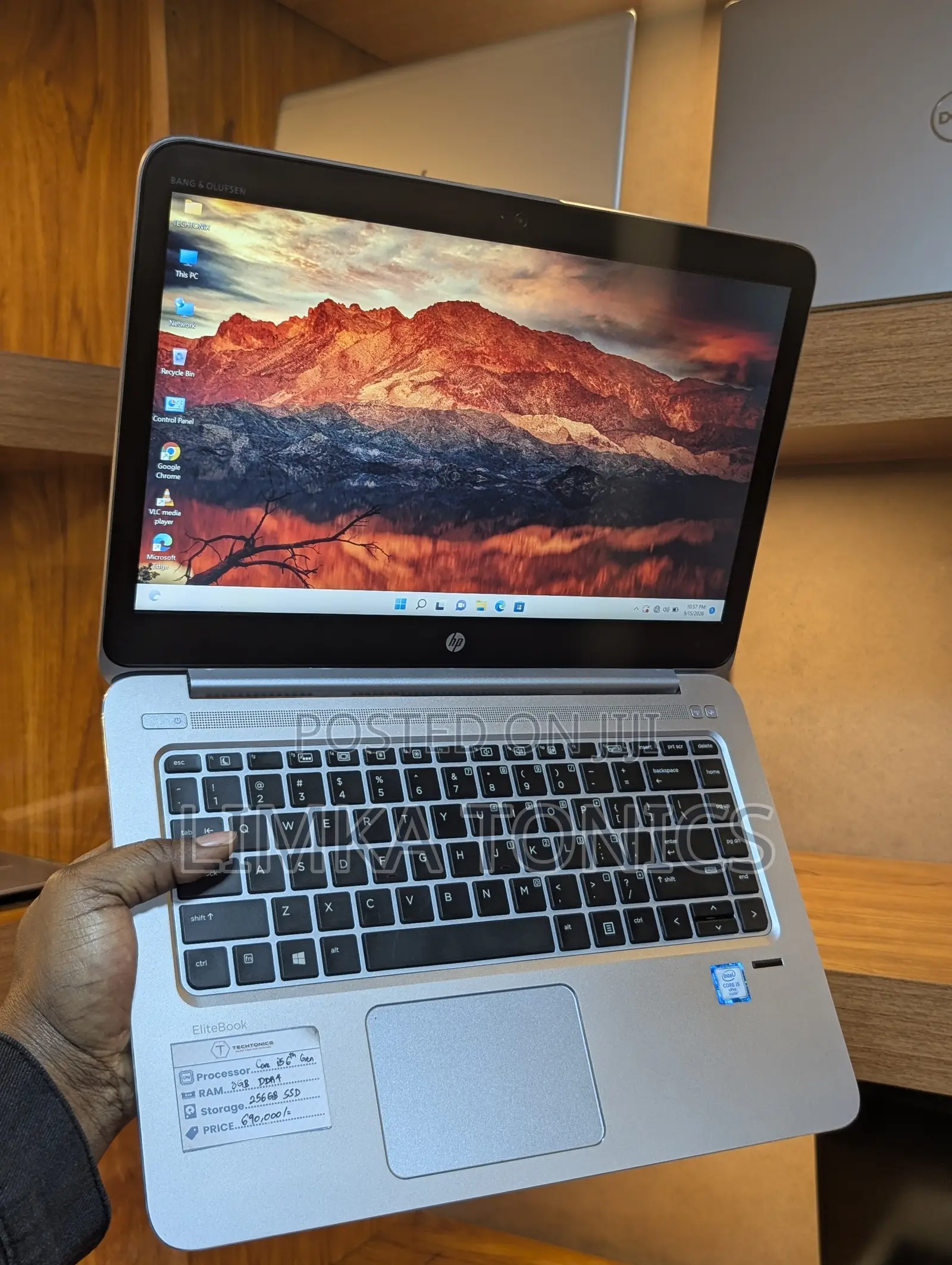 New Laptop HP EliteBook 1040 G3 8GB Intel Core i5 SSD 256GB