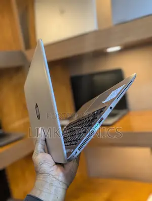 New Laptop HP EliteBook 1040 G3 8GB Intel Core i5 SSD 256GB
