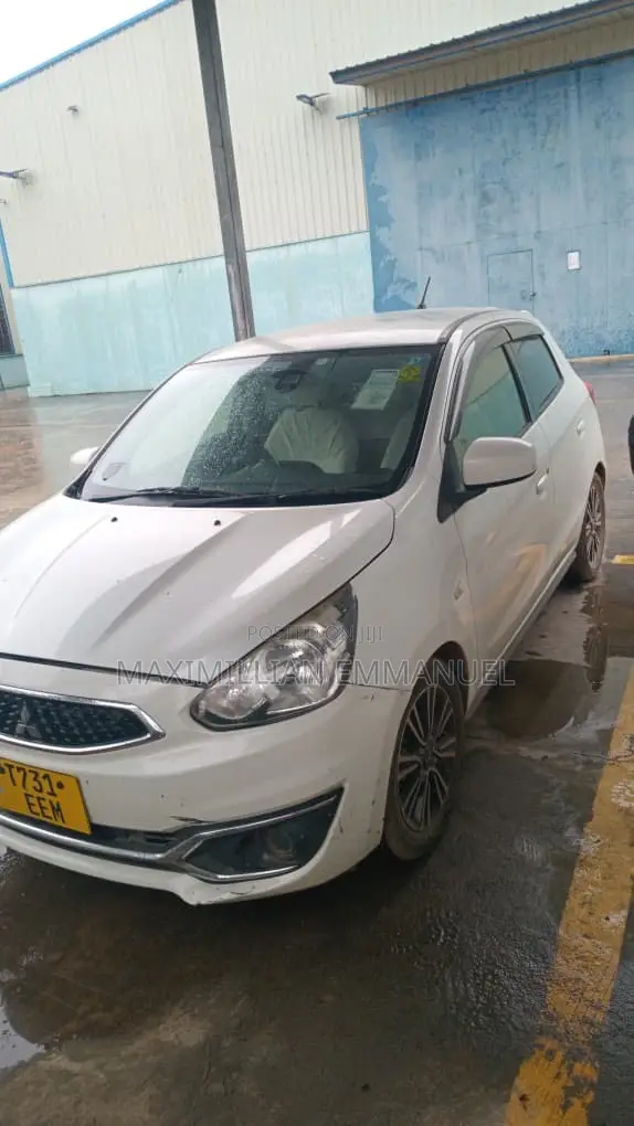 Mitsubishi Mirage 2018 White