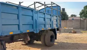 Isuzu FTR Truck