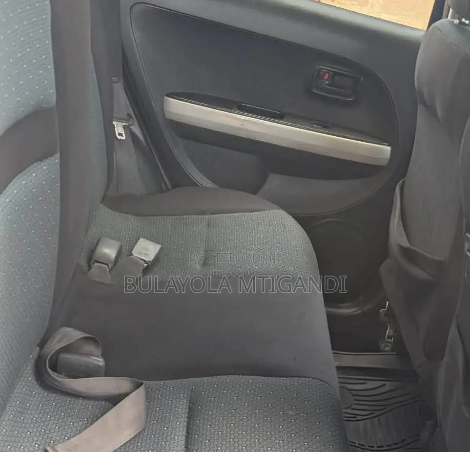Toyota IST 2006 Black