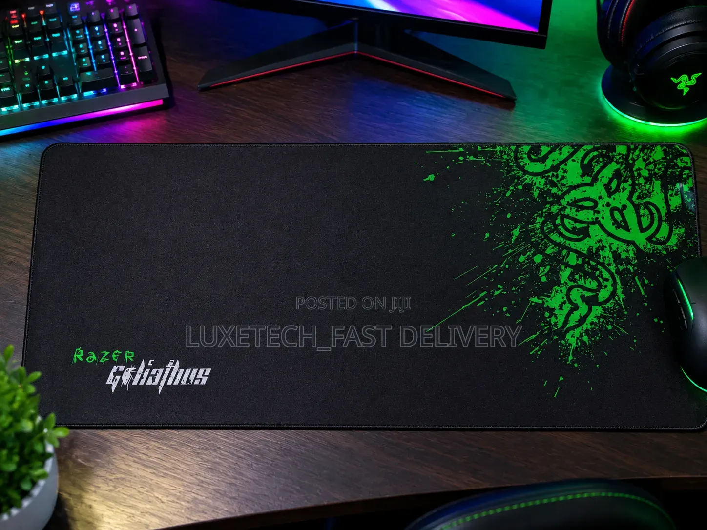 Razer Goliathus Extended Gaming Mouse Mat 80x30cm – Desk Pad
