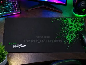 Razer Goliathus Extended Gaming Mouse Mat 80x30cm – Desk Pad