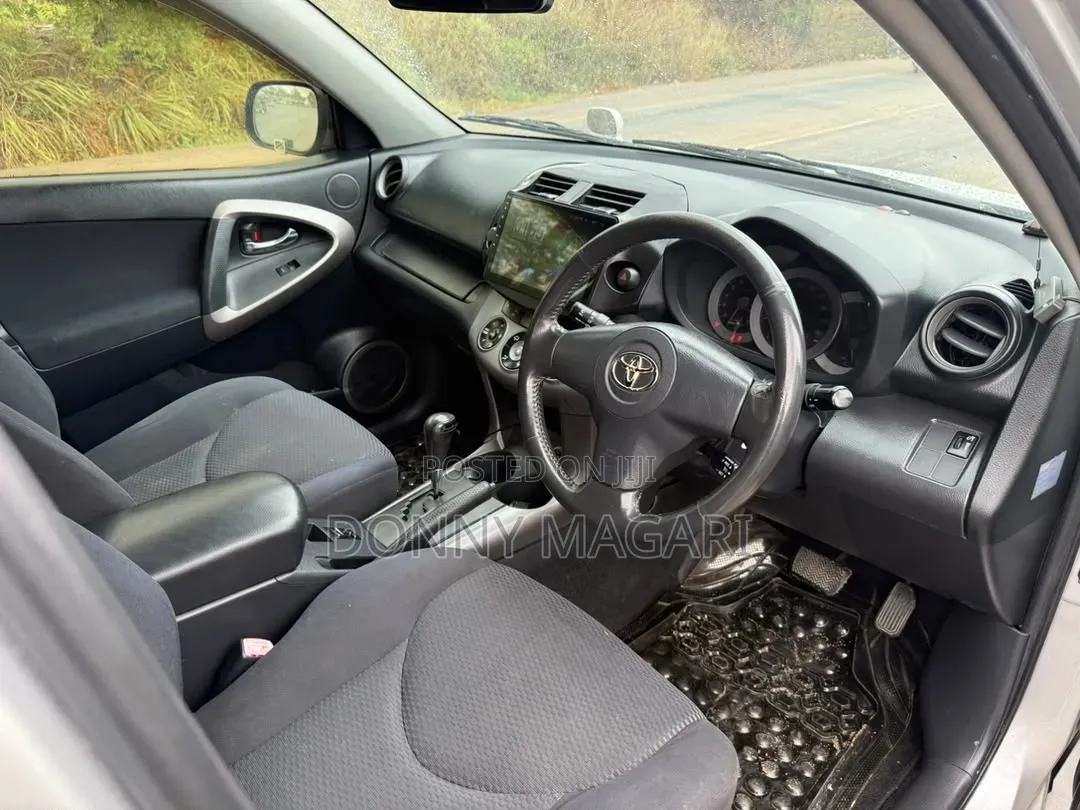 Toyota RAV4 2007 Silver