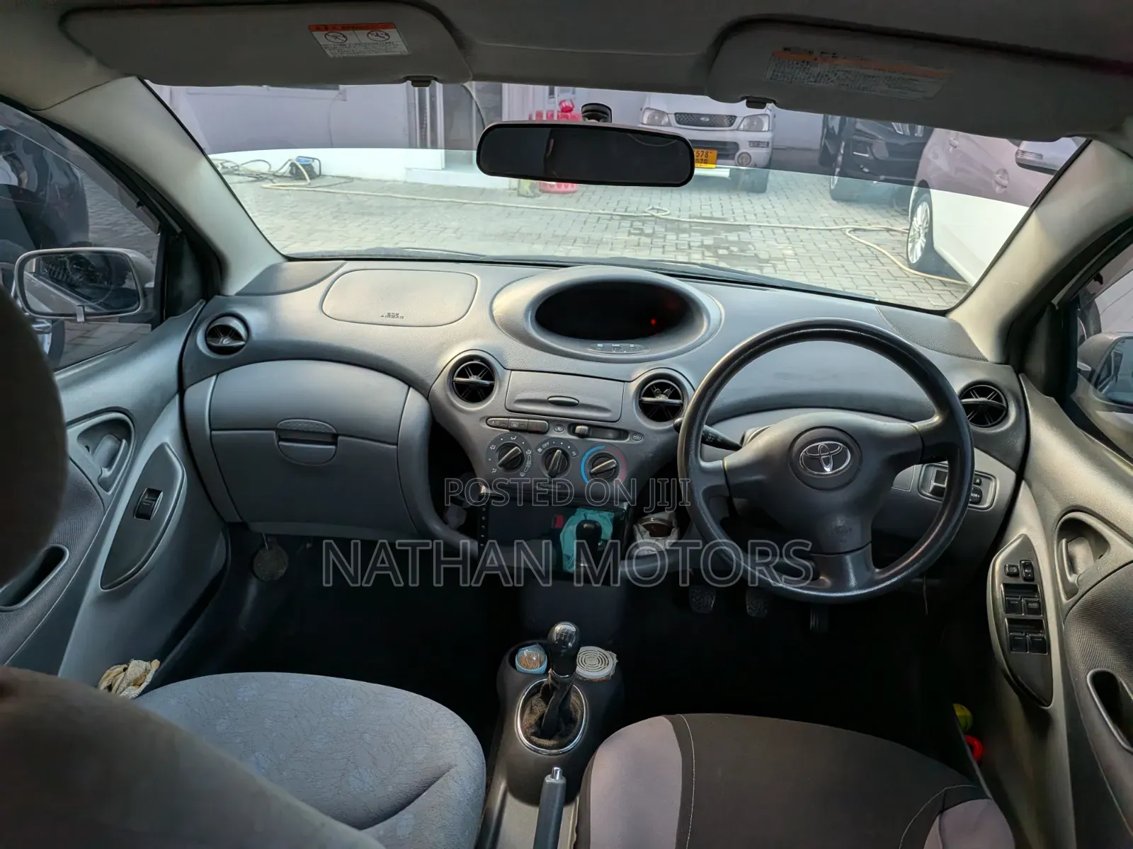Toyota Vitz 2002 Beige