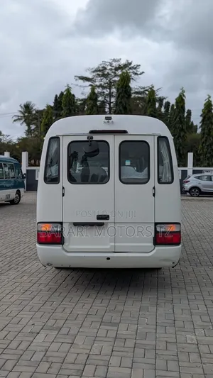 Toyota Coaster 2007 White