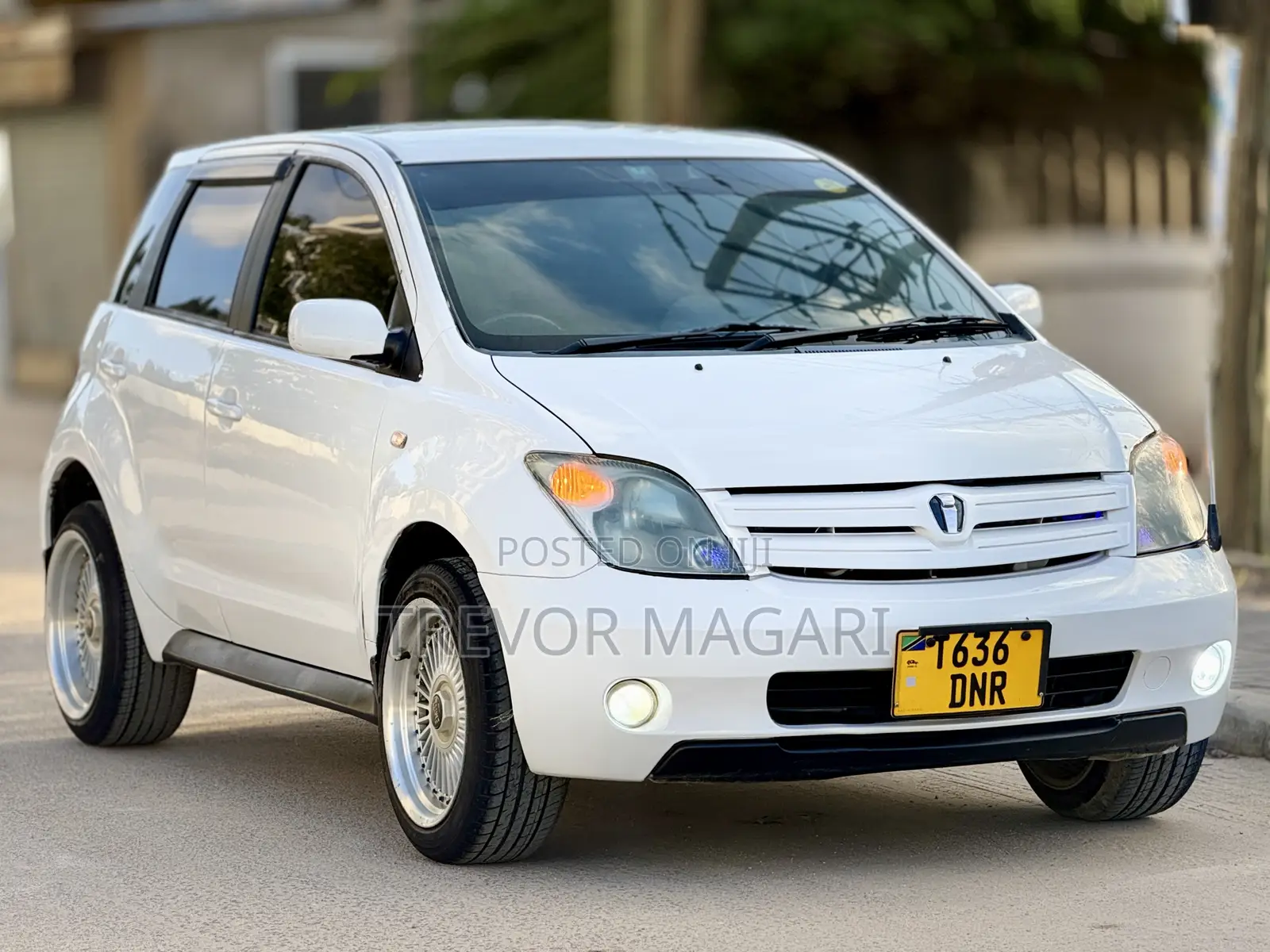 Toyota IST 2005 White