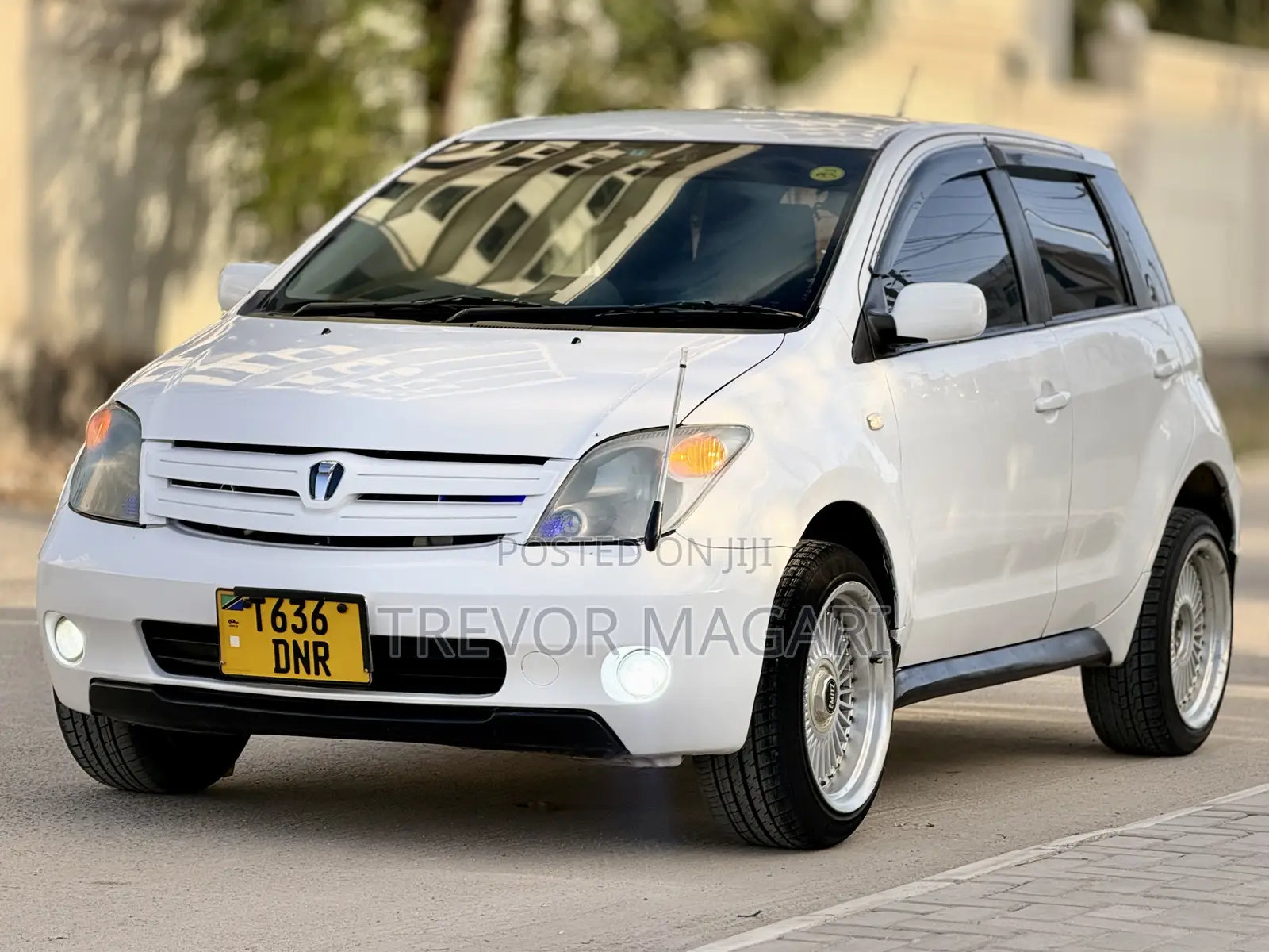 Toyota IST 2005 White