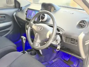 Toyota IST 2005 White