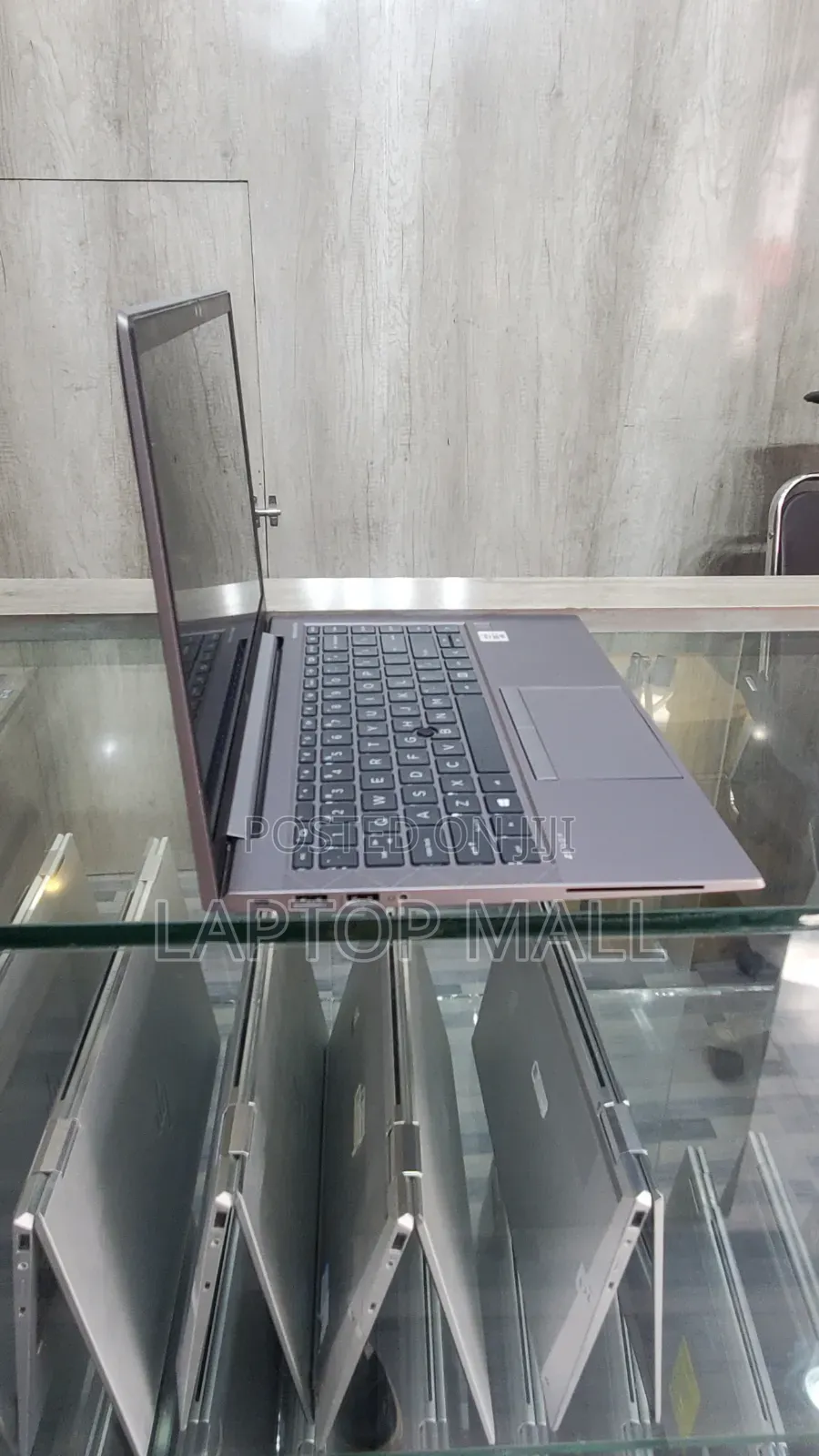 Laptop HP ZBook Firefly 14 G7 32GB Intel Core i7 SSD 1T