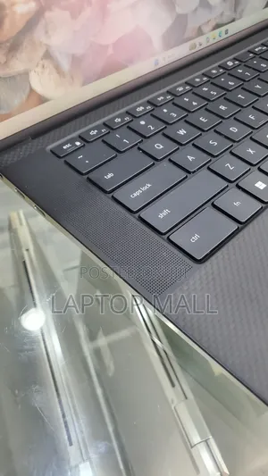 Laptop Dell XPS 15 9530 32GB Intel Core i7 SSD 1T
