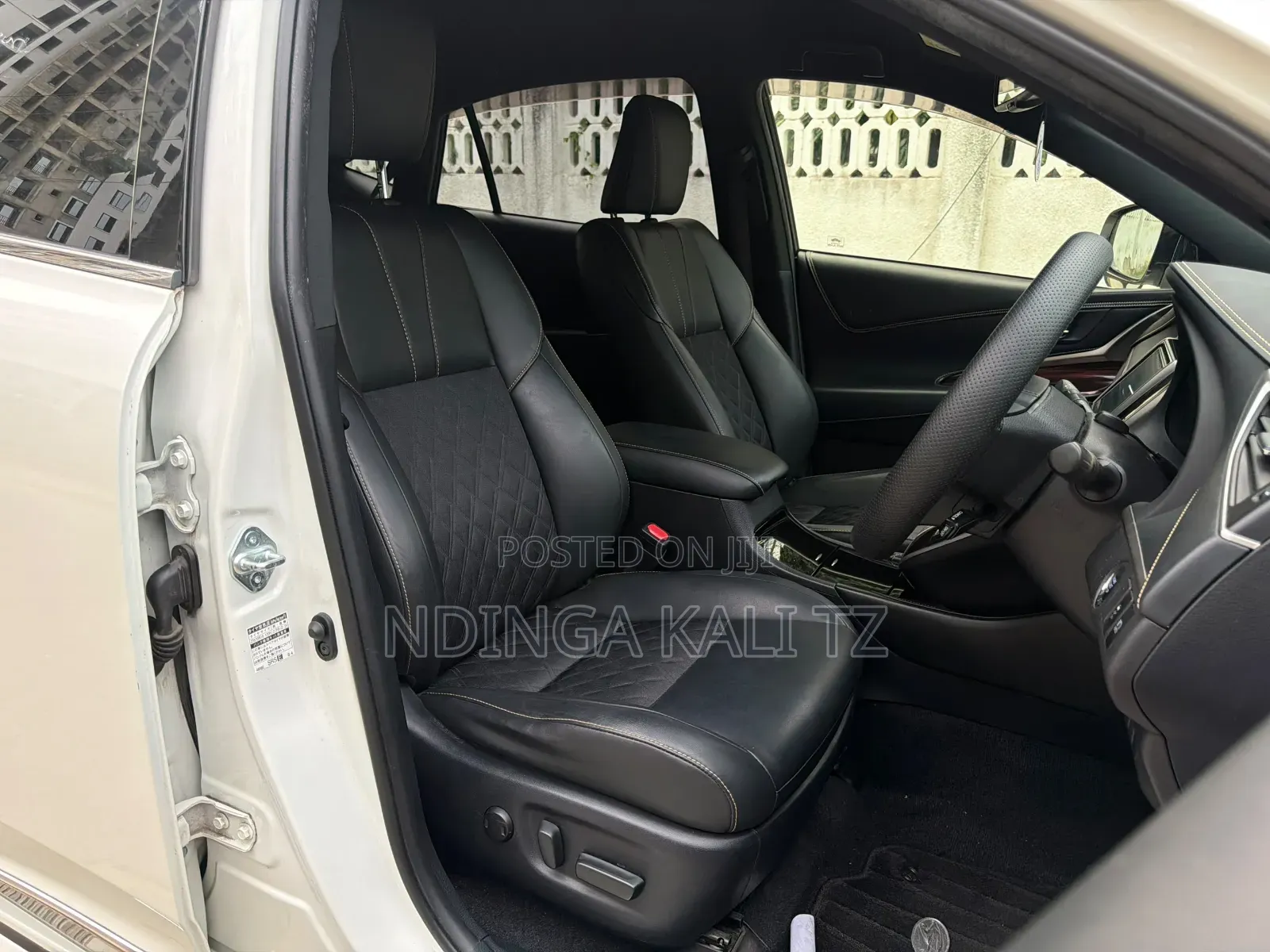 Toyota Harrier 2016 White