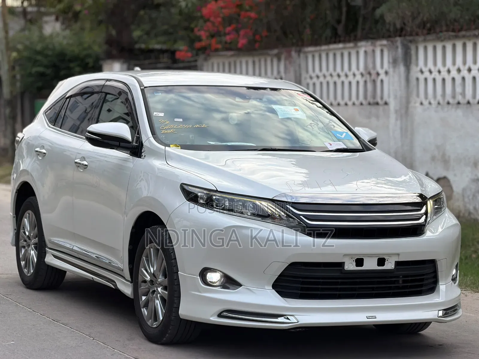 Toyota Harrier 2016 White