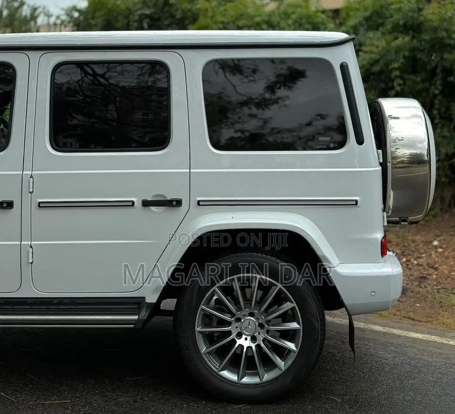Mercedes-Benz G-Class 2021 White