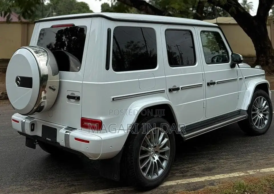 Mercedes-Benz G-Class 2021 White