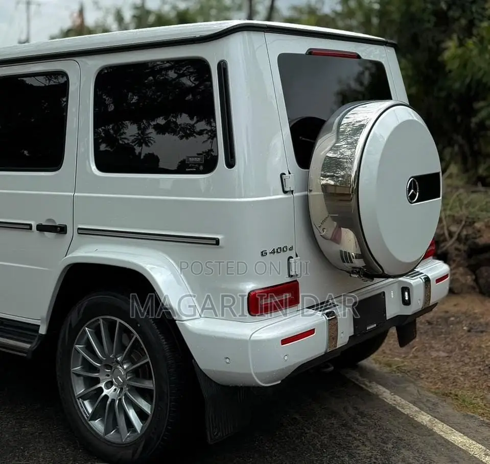 Mercedes-Benz G-Class 2021 White