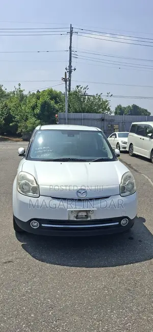 Mazda Verisa 2011 White