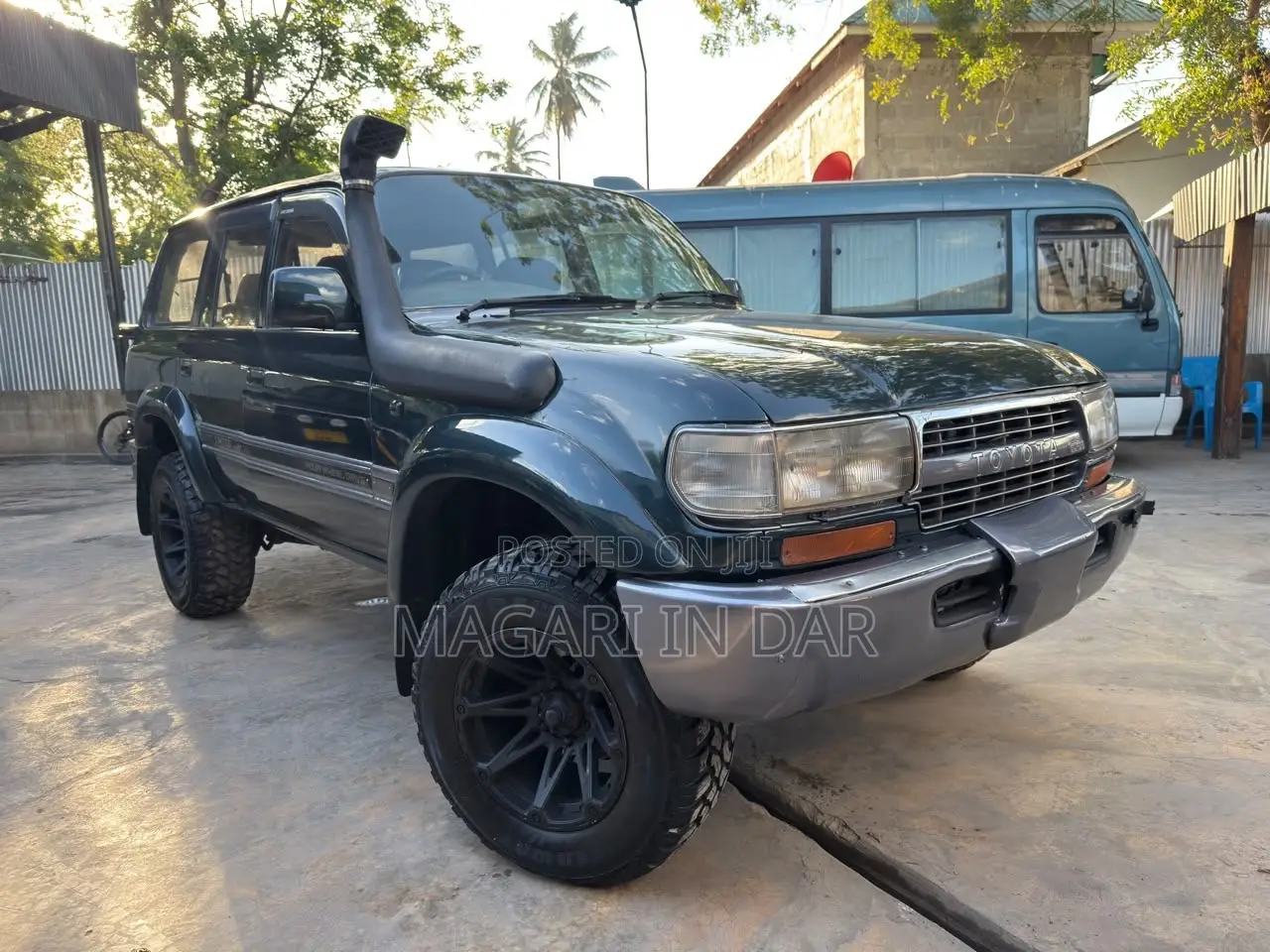 Toyota Land Cruiser 90 1997