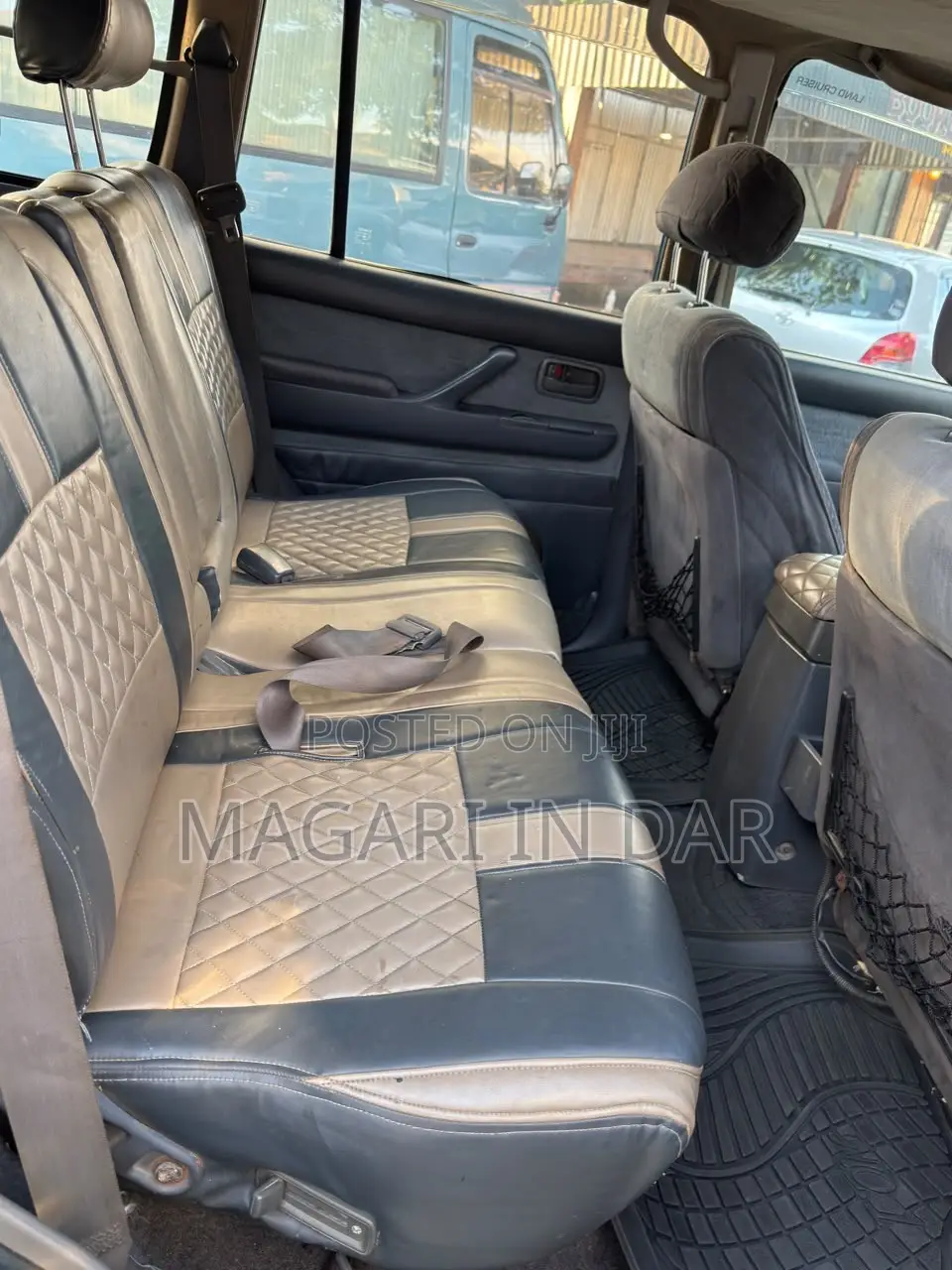Toyota Land Cruiser 90 1997