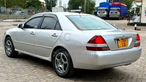 Toyota Mark II 2002 Silver