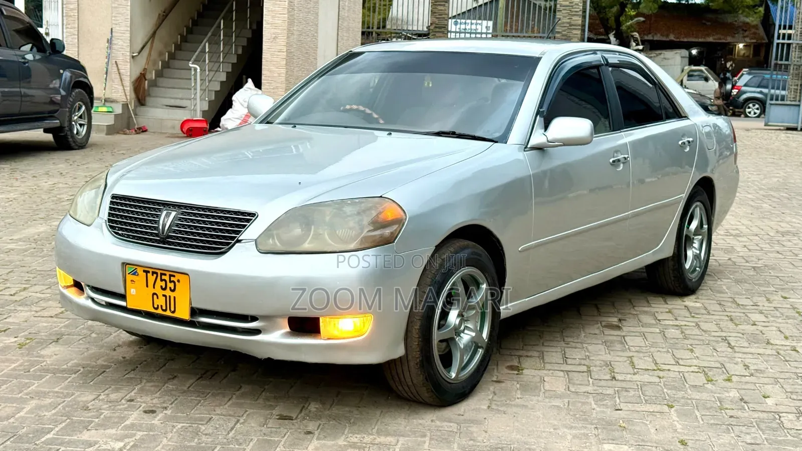 Toyota Mark II 2002 Silver