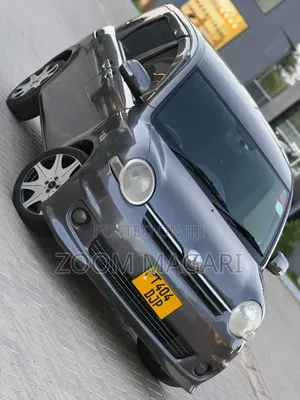 Toyota Sienta 2004 Gray
