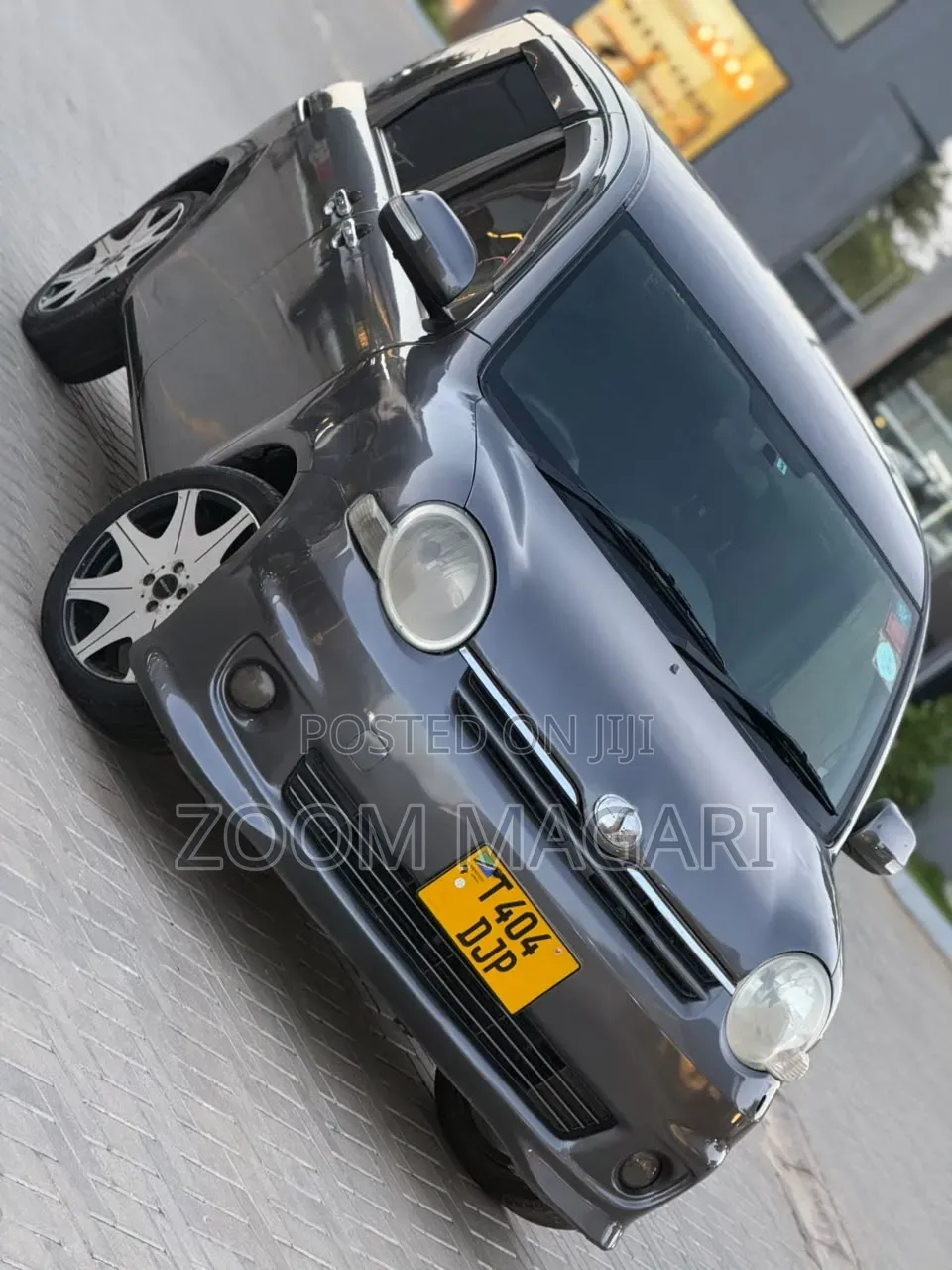Toyota Sienta 2004 Gray