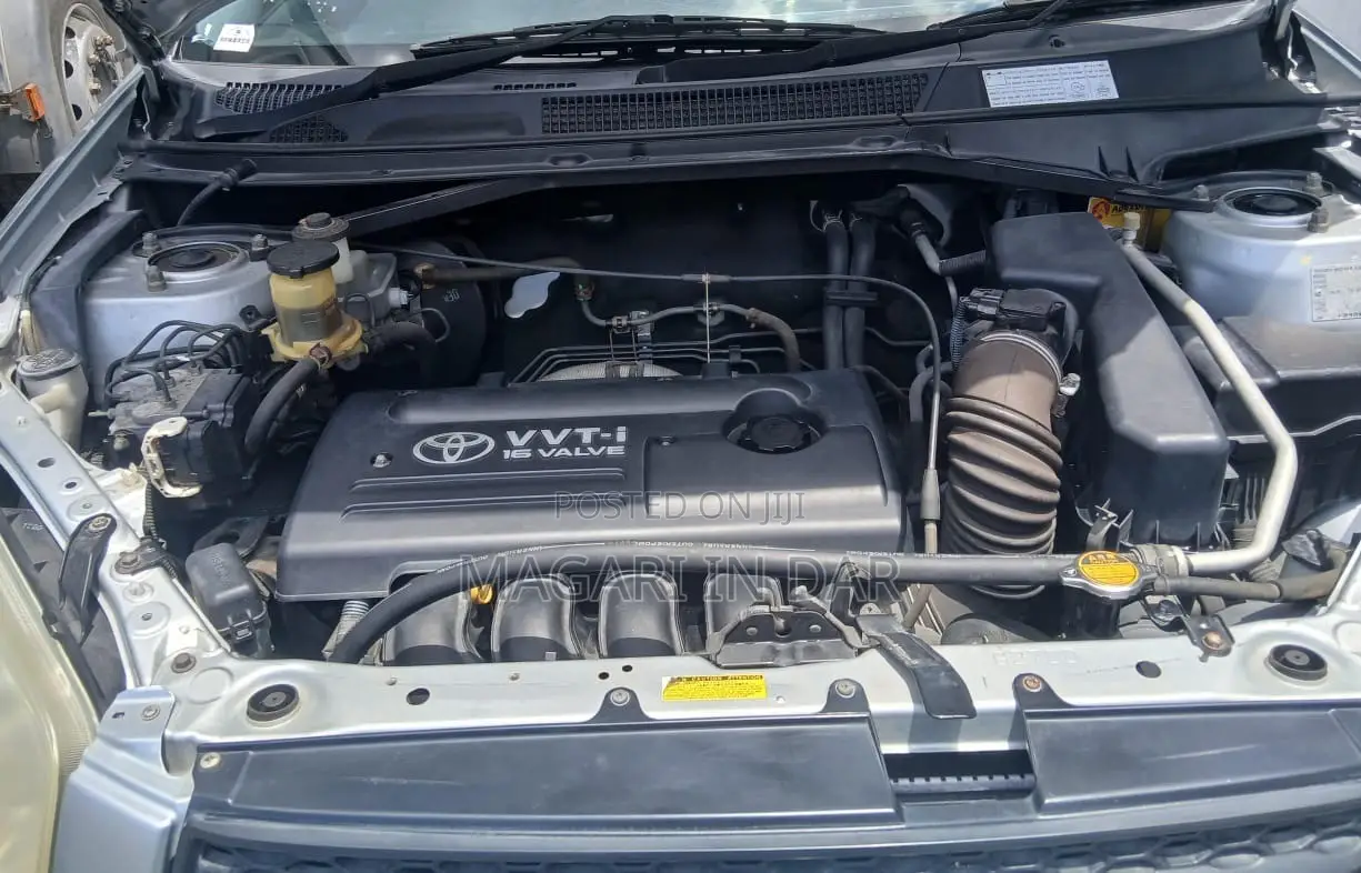 Toyota RAV4 2001 Silver