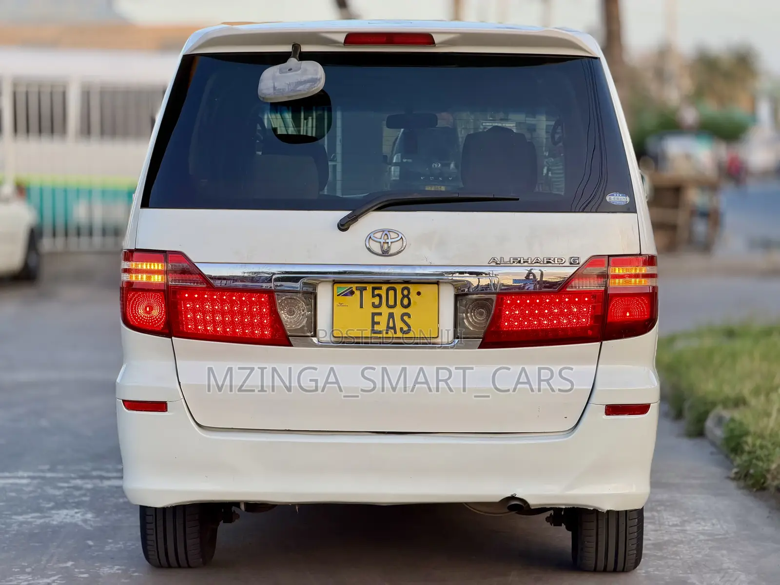 Toyota Alphard 2006