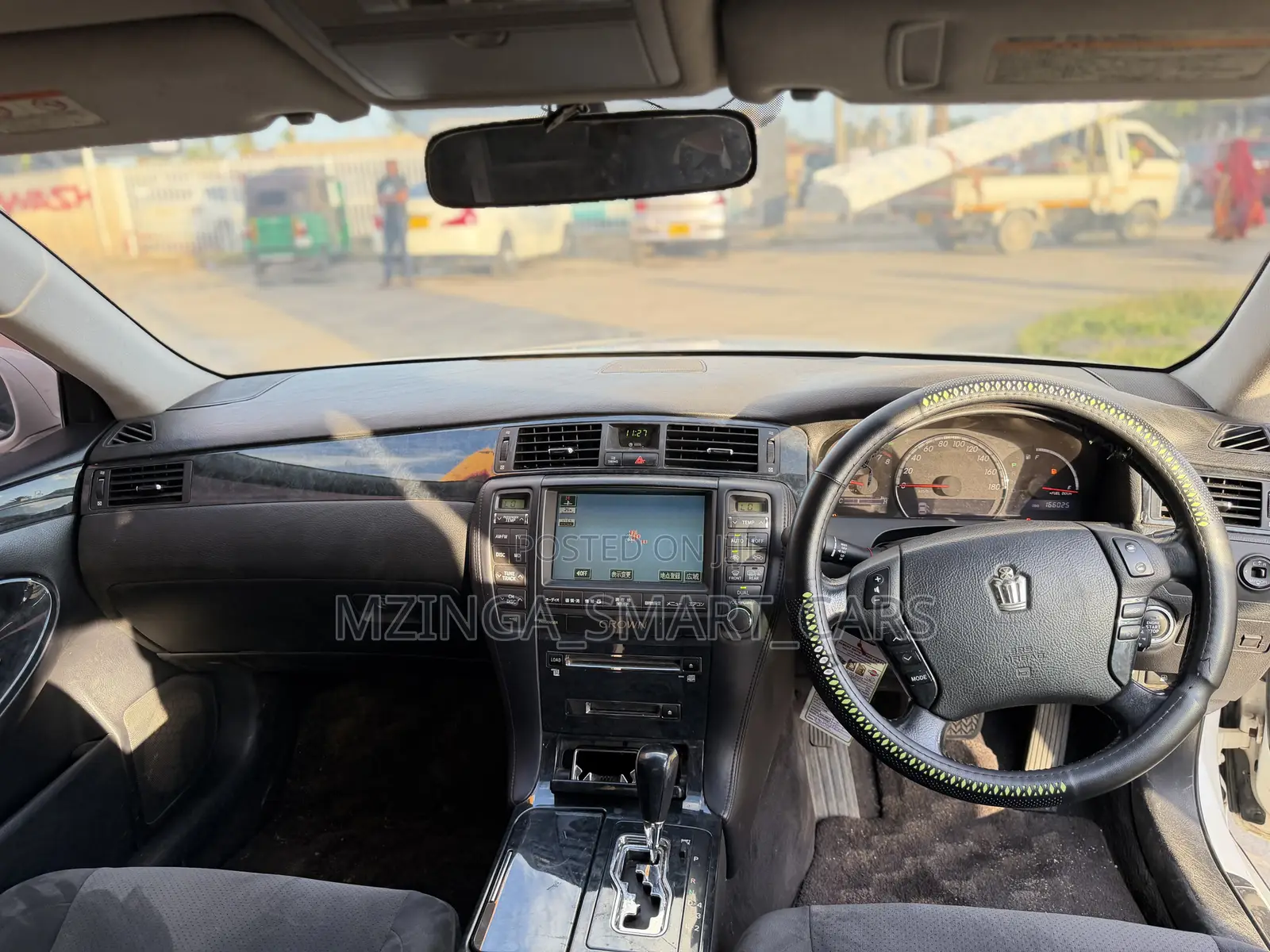 Toyota Crown Royale 2005