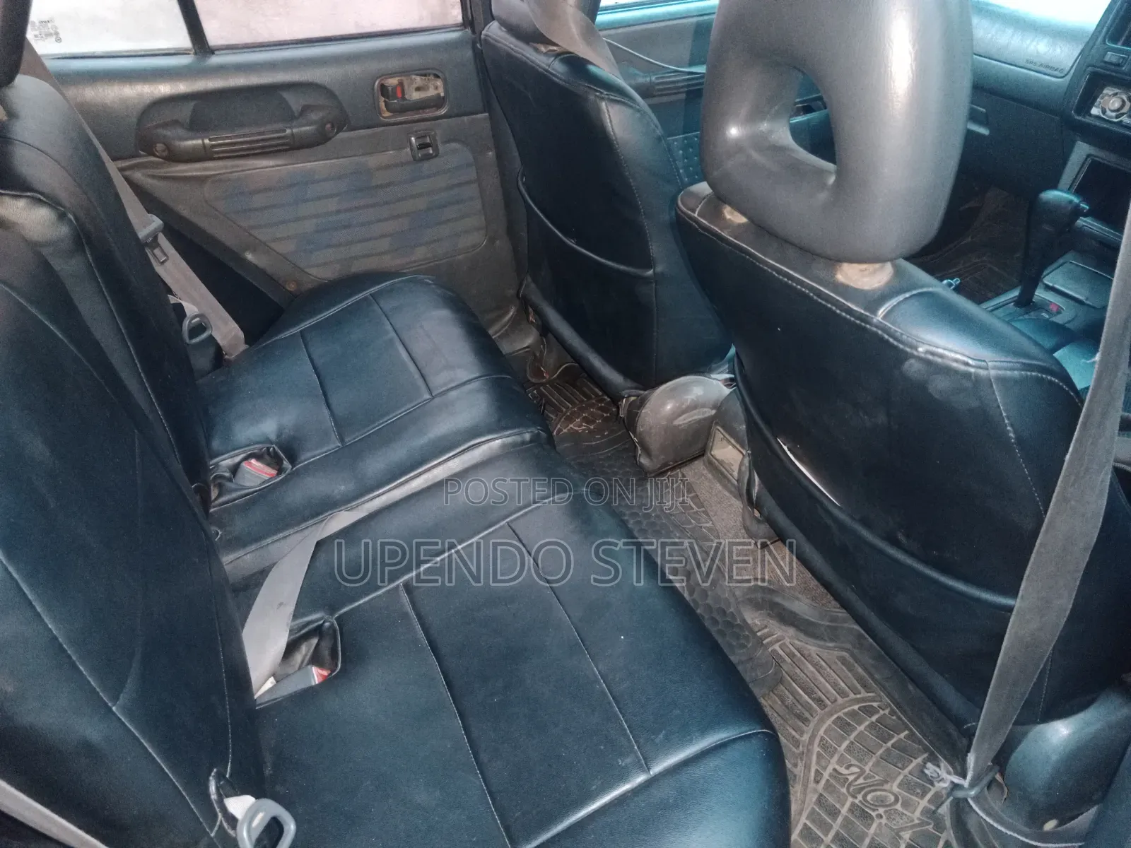 Toyota RAV4 Base FWD 1996 Black