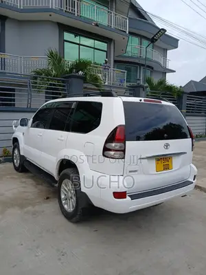 Toyota Land Cruiser Prado 2005 White