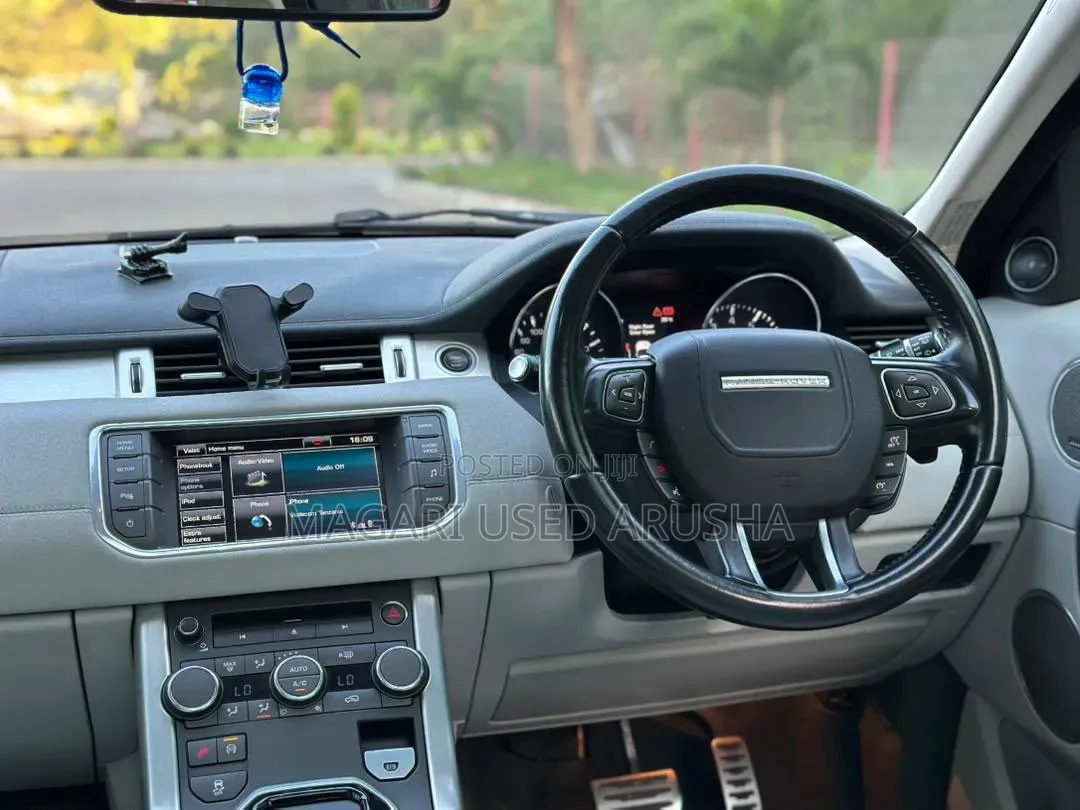Land Rover Range Rover Evoque 2015 White
