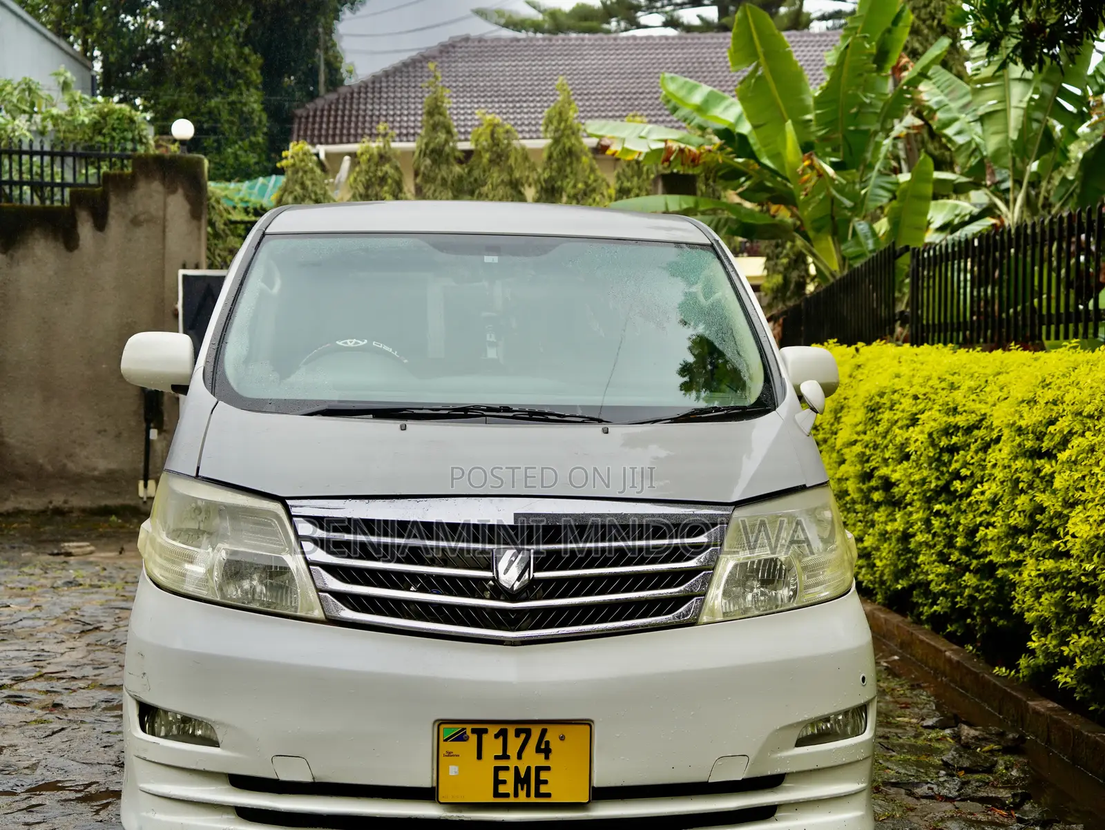 Toyota Alphard 2005 White